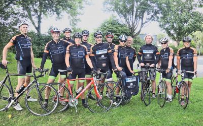 Sponsoring Hoving Bouwontwerp op fietskleding voor “fiestmaten”